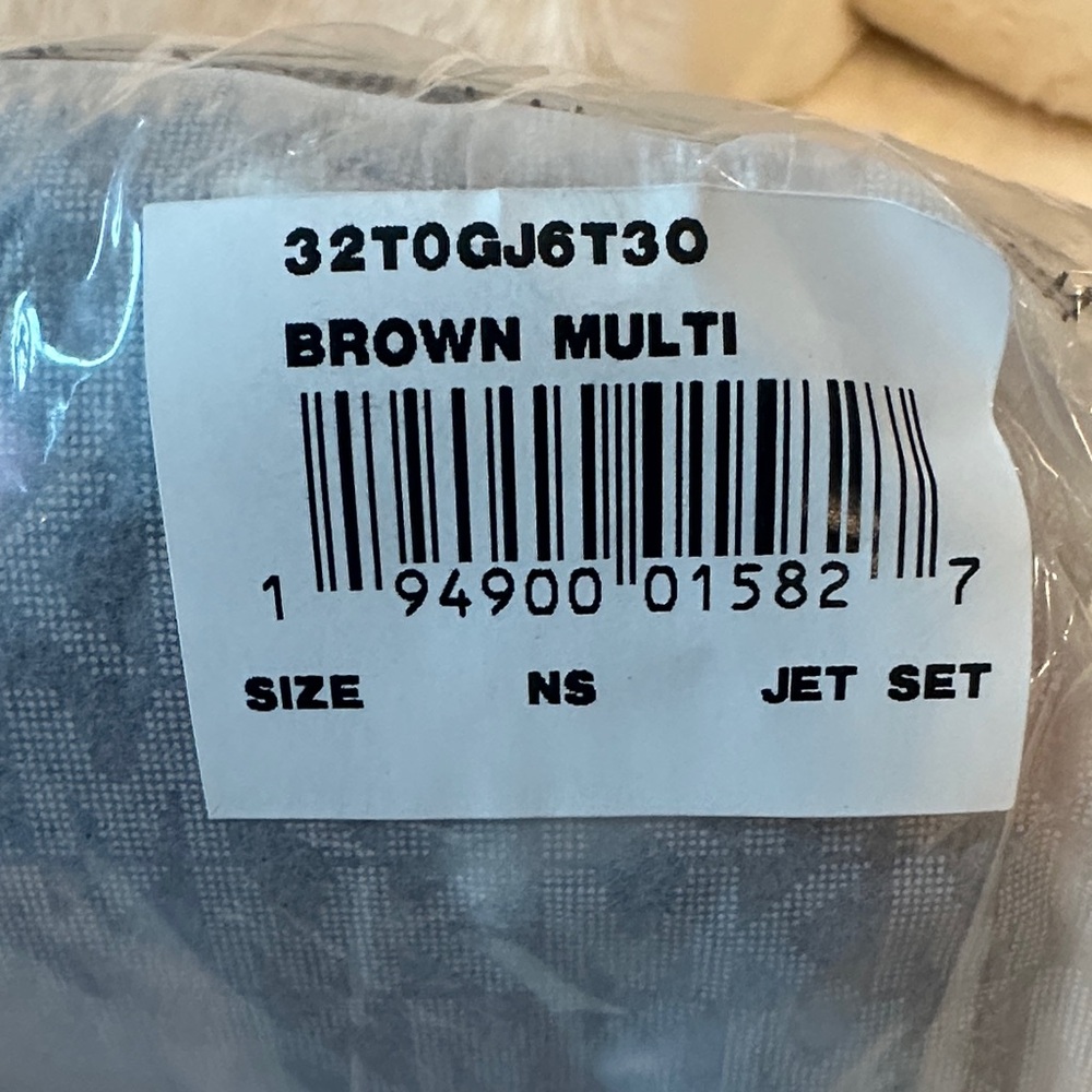 Michael Kors Jet Set Large Printed Logo Travel Pouch NWT - Picture 9 of 9